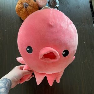 Pink octo plushie